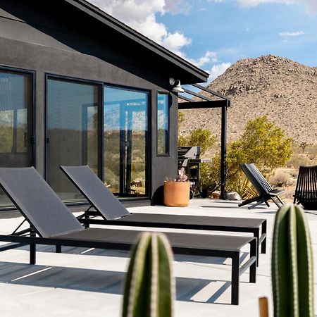 Sacred Haven L Cabin W Cowboy Pool At Park Entrance Joshua Tree Eksteriør billede